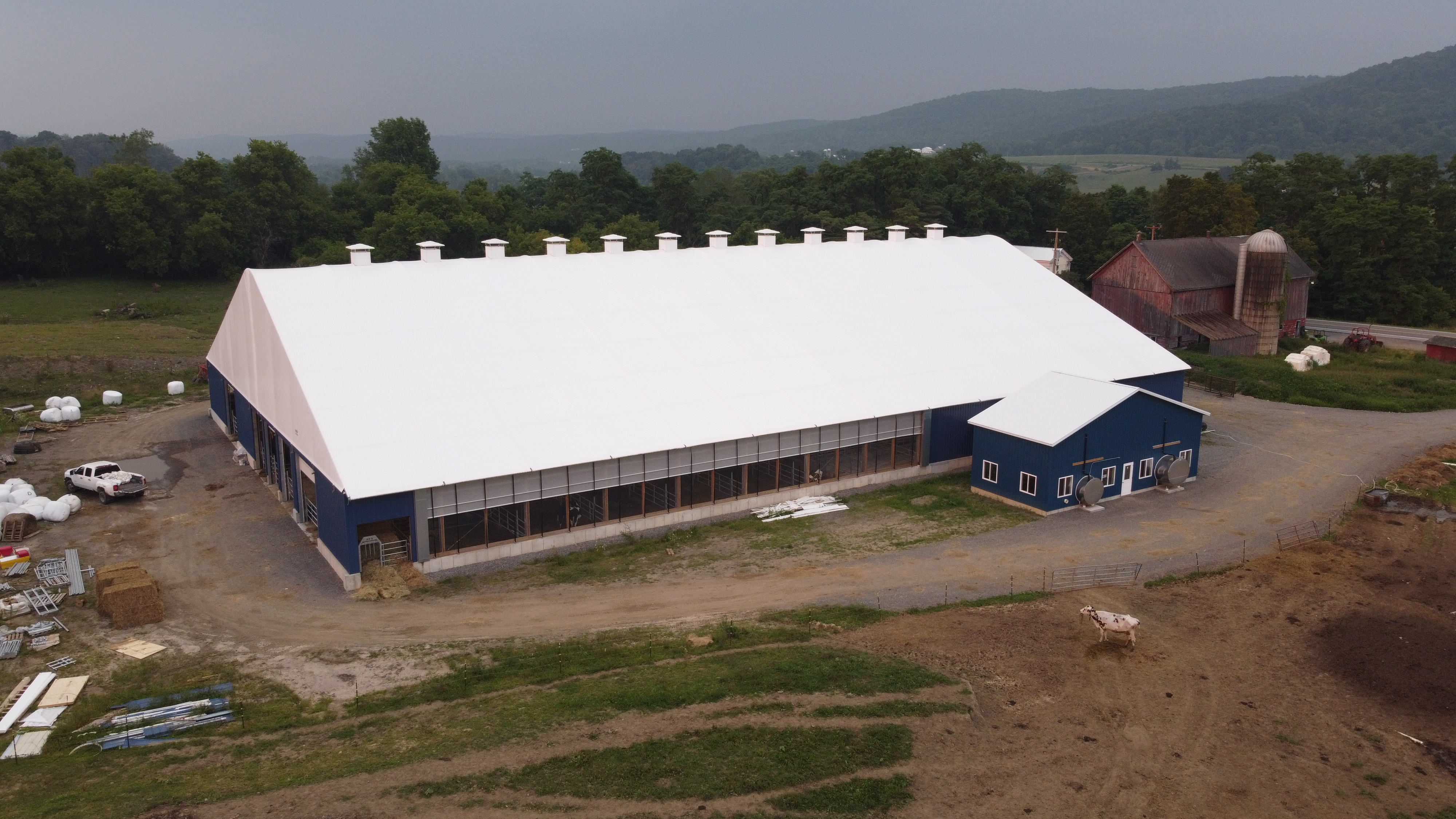 Aerial view showing barn and landscape